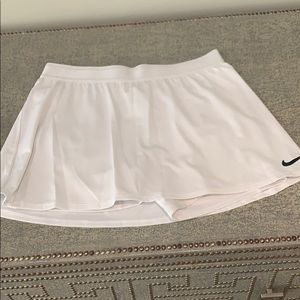 Nike tennis skirt